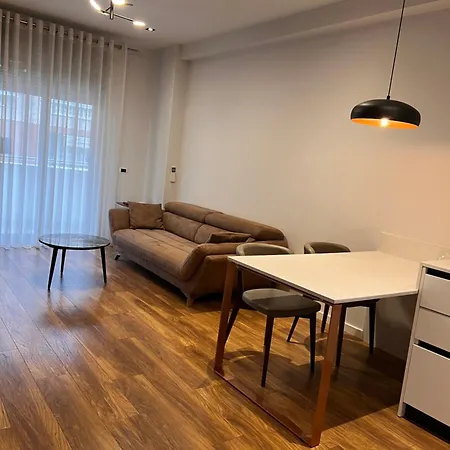 Skanderbeg 3 Apartament